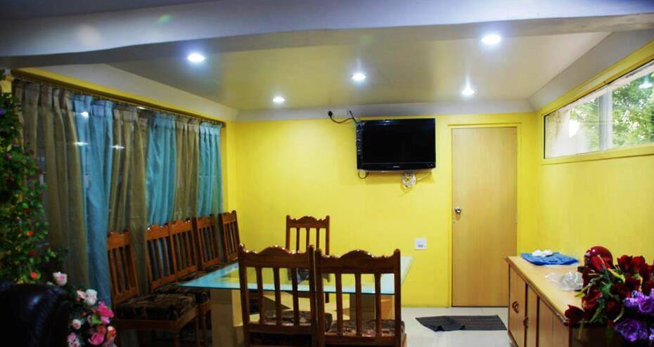 Hotel Nyay Mandir, Bharuch 2